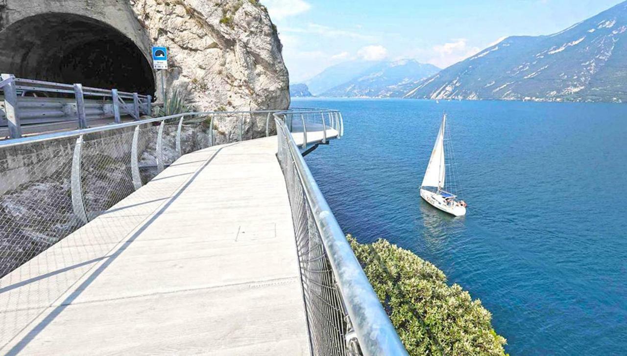 Panoramico Gardasee By Gardadomusmea トレモージネ エクステリア 写真